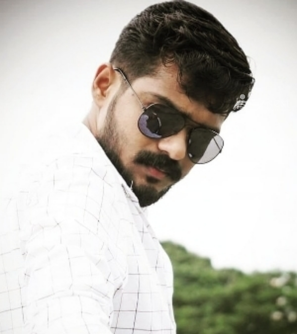 Akhil Cs